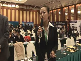 Journalist from Shippingchina. com interviews overseas delegates in GSS