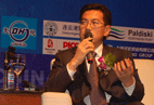 Mr. Kang Shuchun, CEO of Shippingchina.com,  actively takes part in the 3-party forum