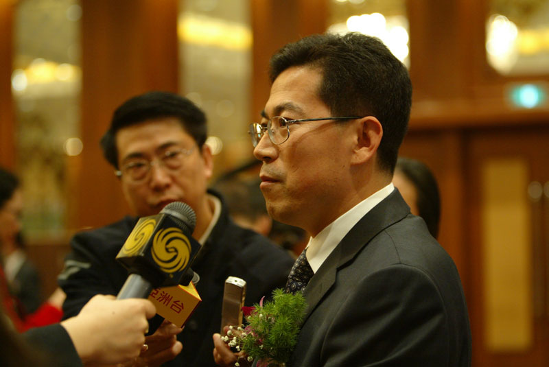 中国国际海运网CEO康树春成为媒体追踪焦点