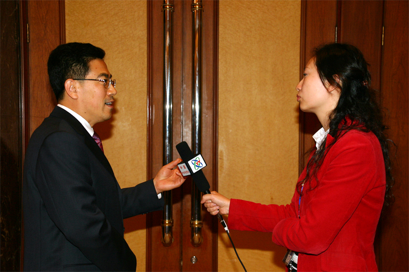 中国国际海运网CEO康树春接受中央电视台采访