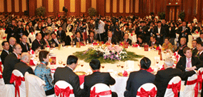 2008年“中国海运60年青史人物“晚宴现场高朋满座